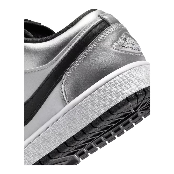 Air Jordan 1 Low SE Big Kids&