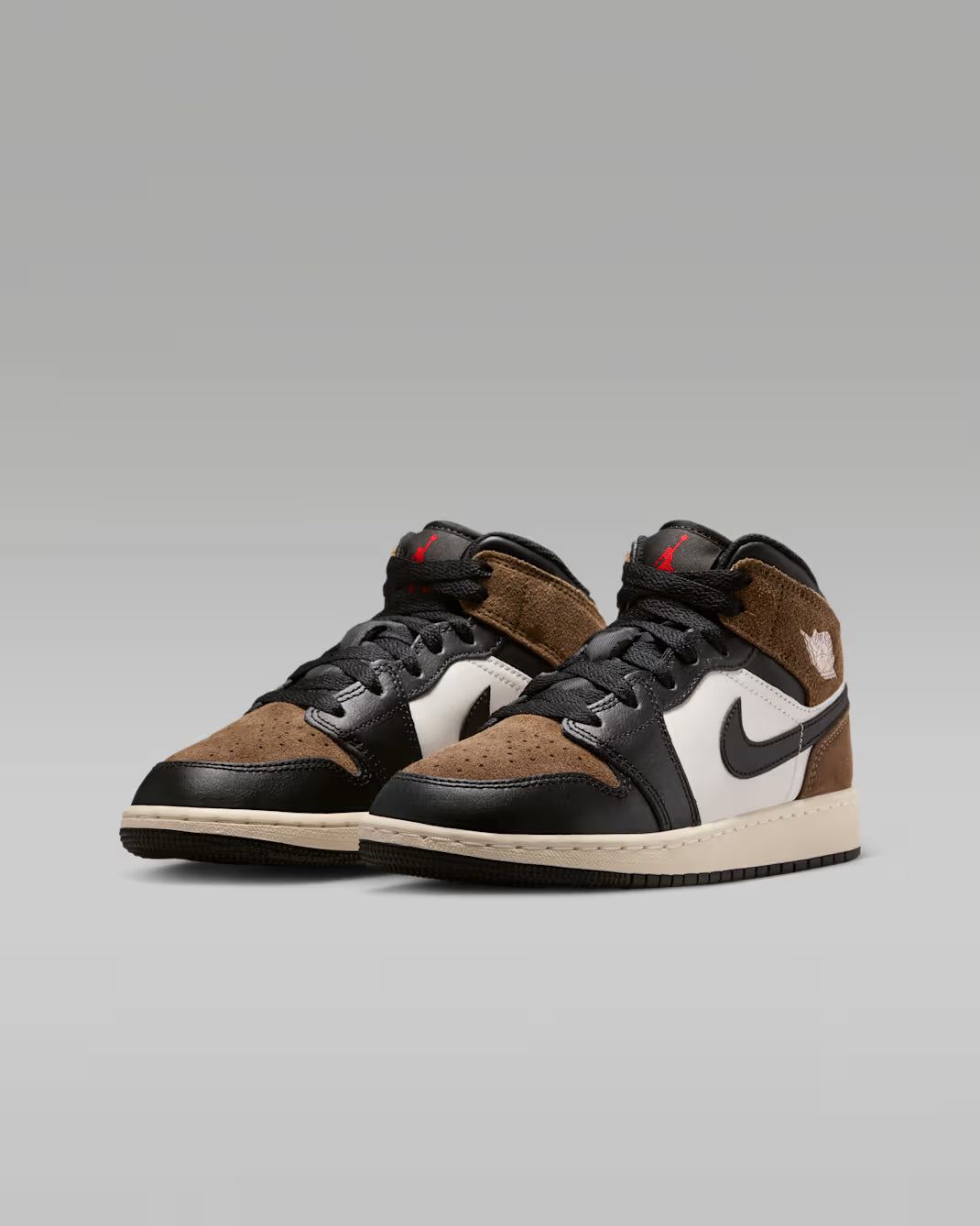 Air Jordan 1 Mid Big Kid's Sneakers