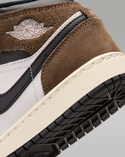 Air Jordan 1 Mid Big Kid's Sneakers