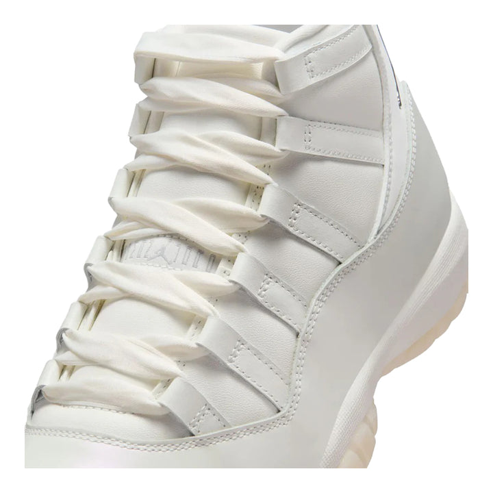 Air Jordan 11 Retro Women&