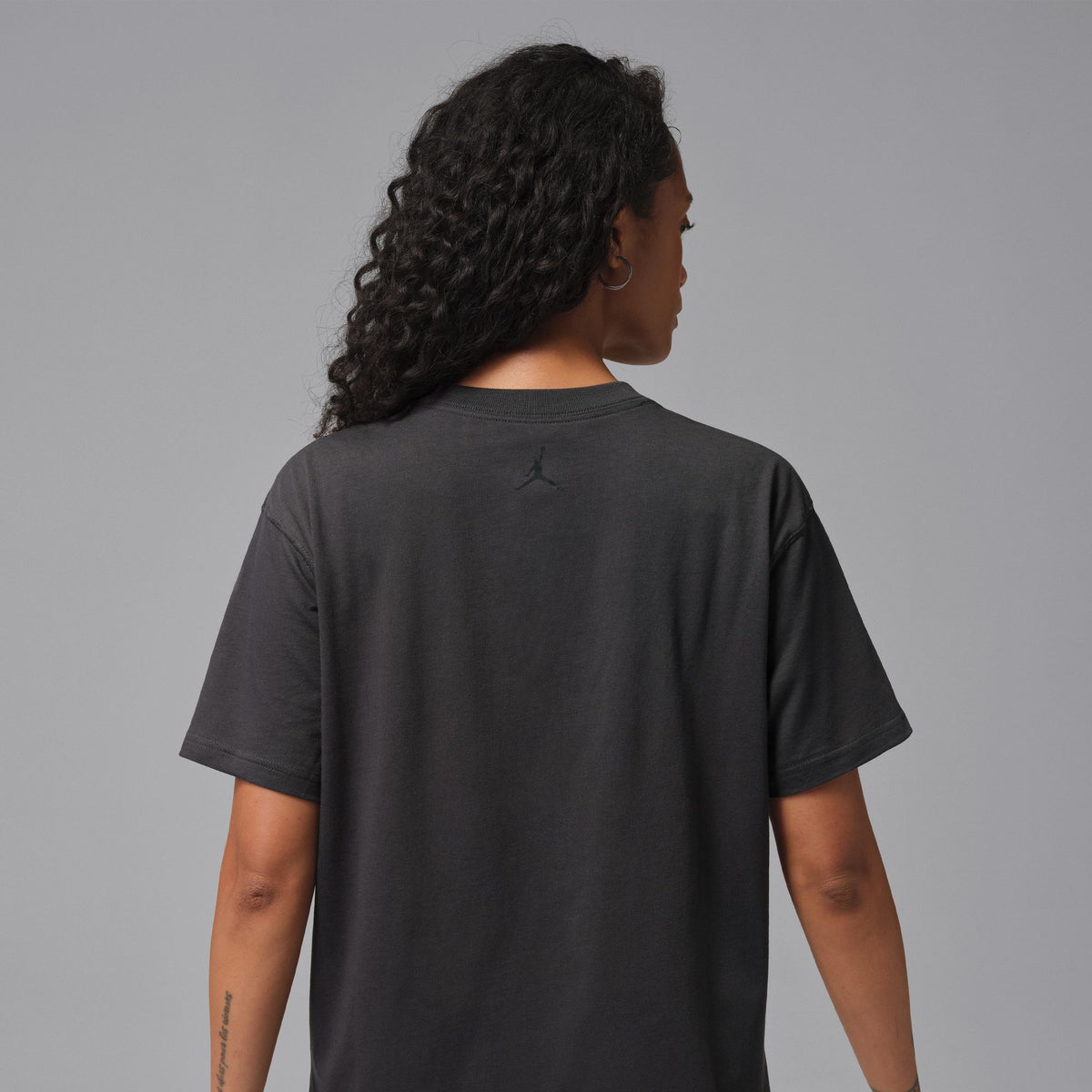 Women's Jordan Flight Graphic T-ShirtDark Smoke Grey/Black 3