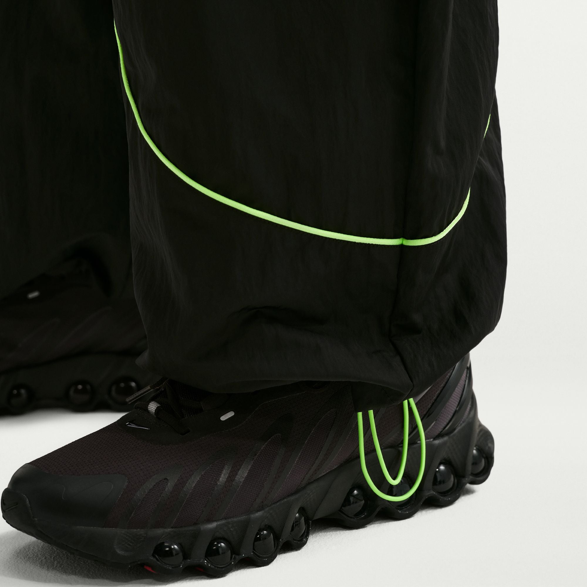 Men's Nike Project FROG Tobi Pants - Black/Volt Ice/Cream II/Volt