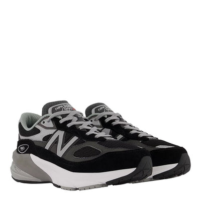 New Balance Big Kids' 990v6 FuelCell Shoes 2