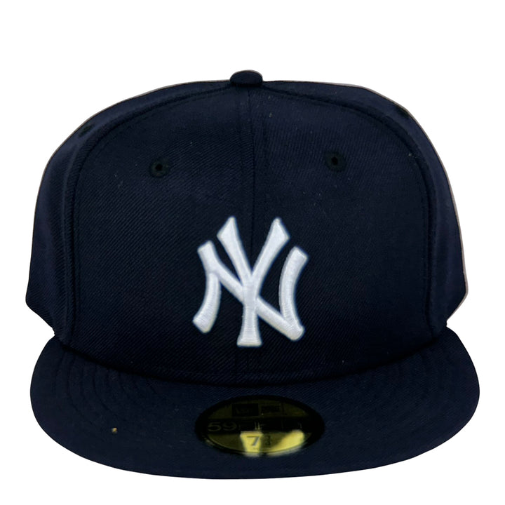 New Era Men's New York Yankees MLB Fitted Hat - Navy 2