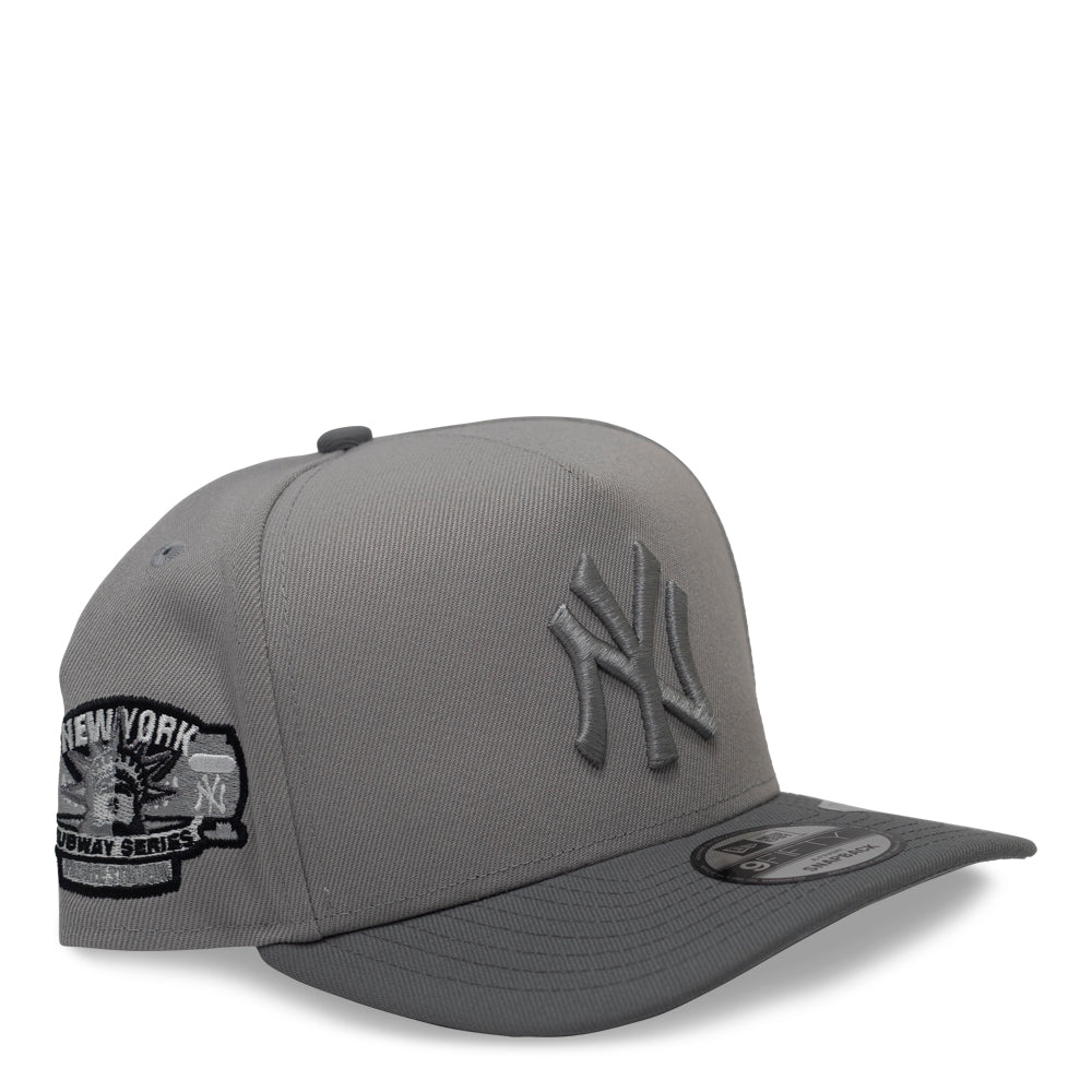 New Era New York Yankees Cooperstown 2000 Subway Series Retro 9FIFTY A-Frame Adjustable Hat