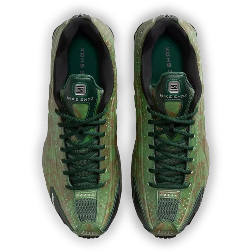 Men's Nike Shox R4 SP Noble Green/Team Kelly Green IQ0636-300