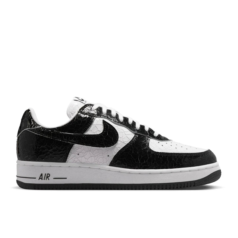 Men's Nike Air Force 1 '01 Cracked Leather Black/White JA0248-300