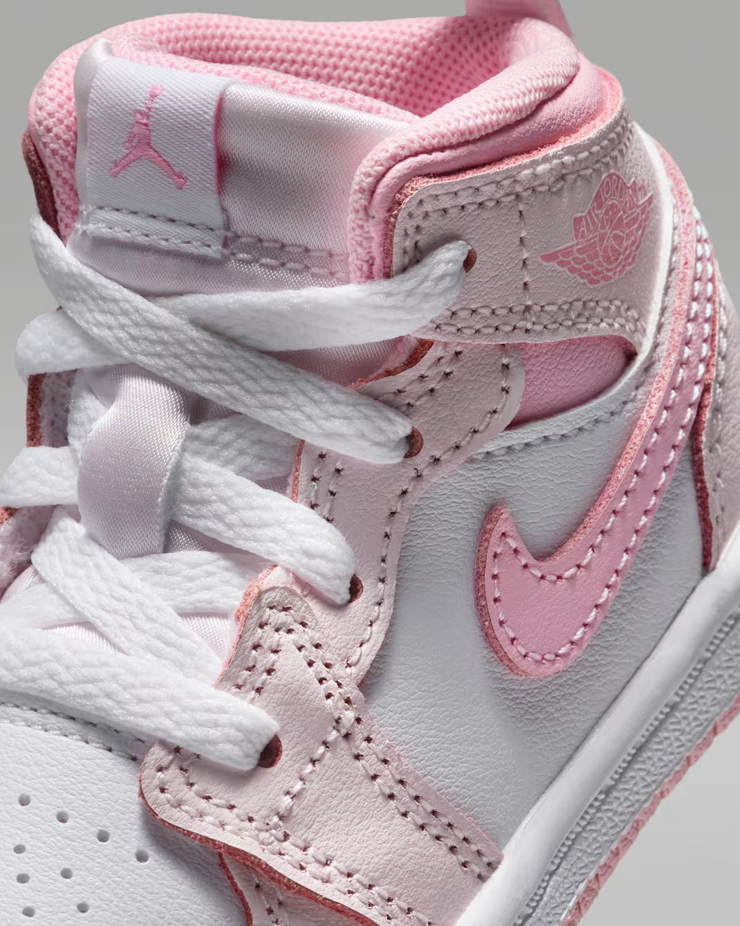 Toddler Jordan 1 Mid 6