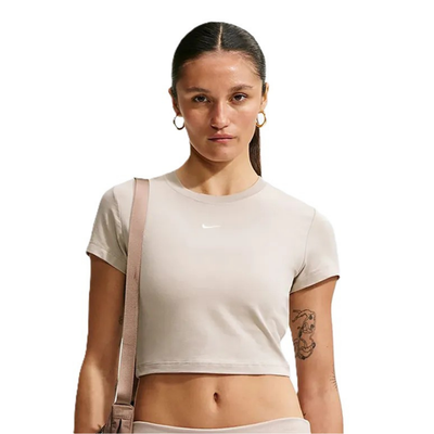 Nike Sportswear Chill Knit Women's Cropped T-Shirt