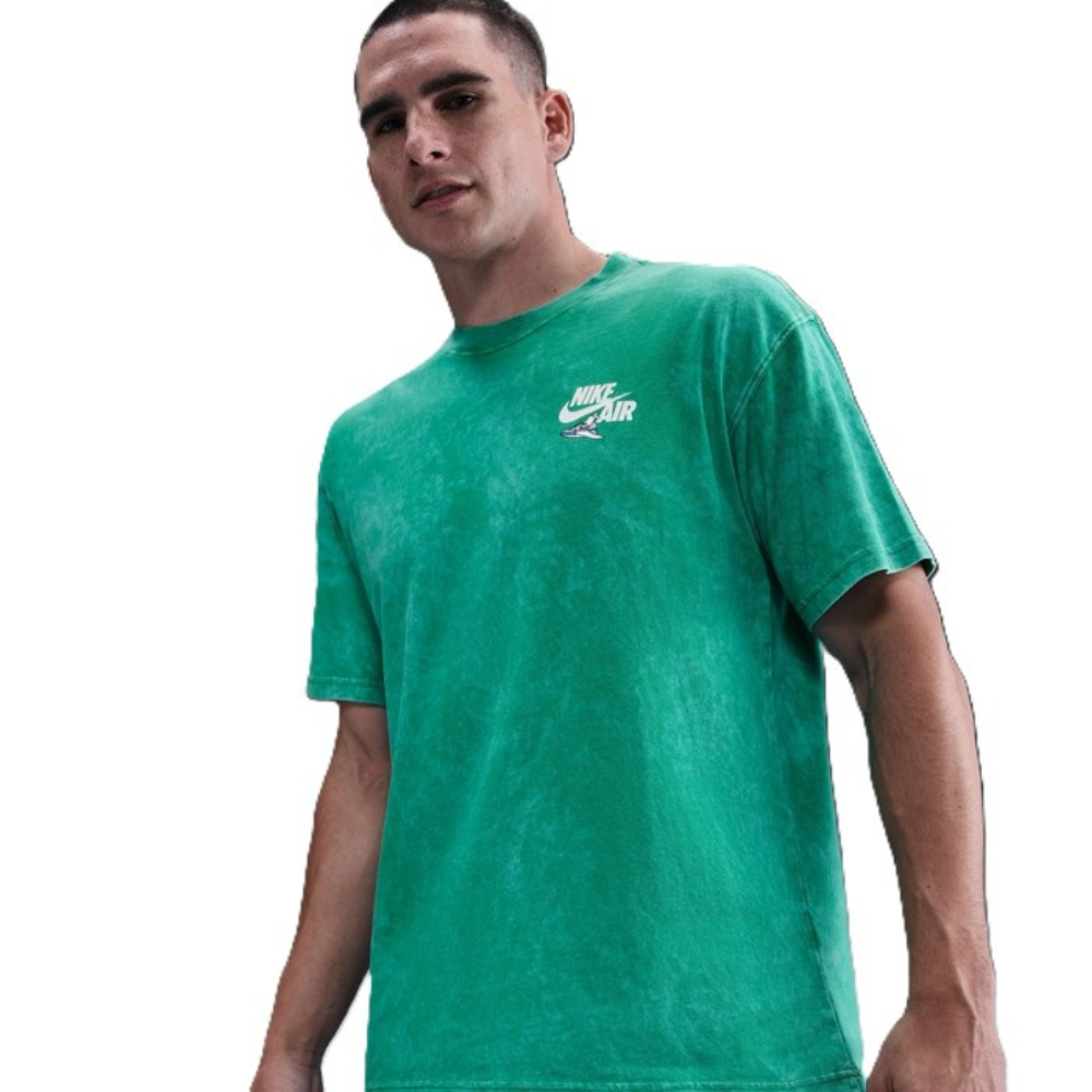 Nike Sportswear Men's Washed Globe/Air Max Graphic T-Shirt