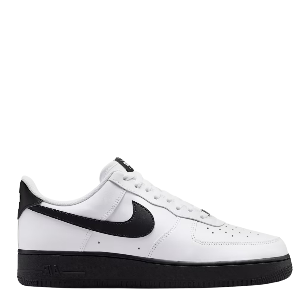 Men's Nike Air Force 1`07 - White & Black 1
