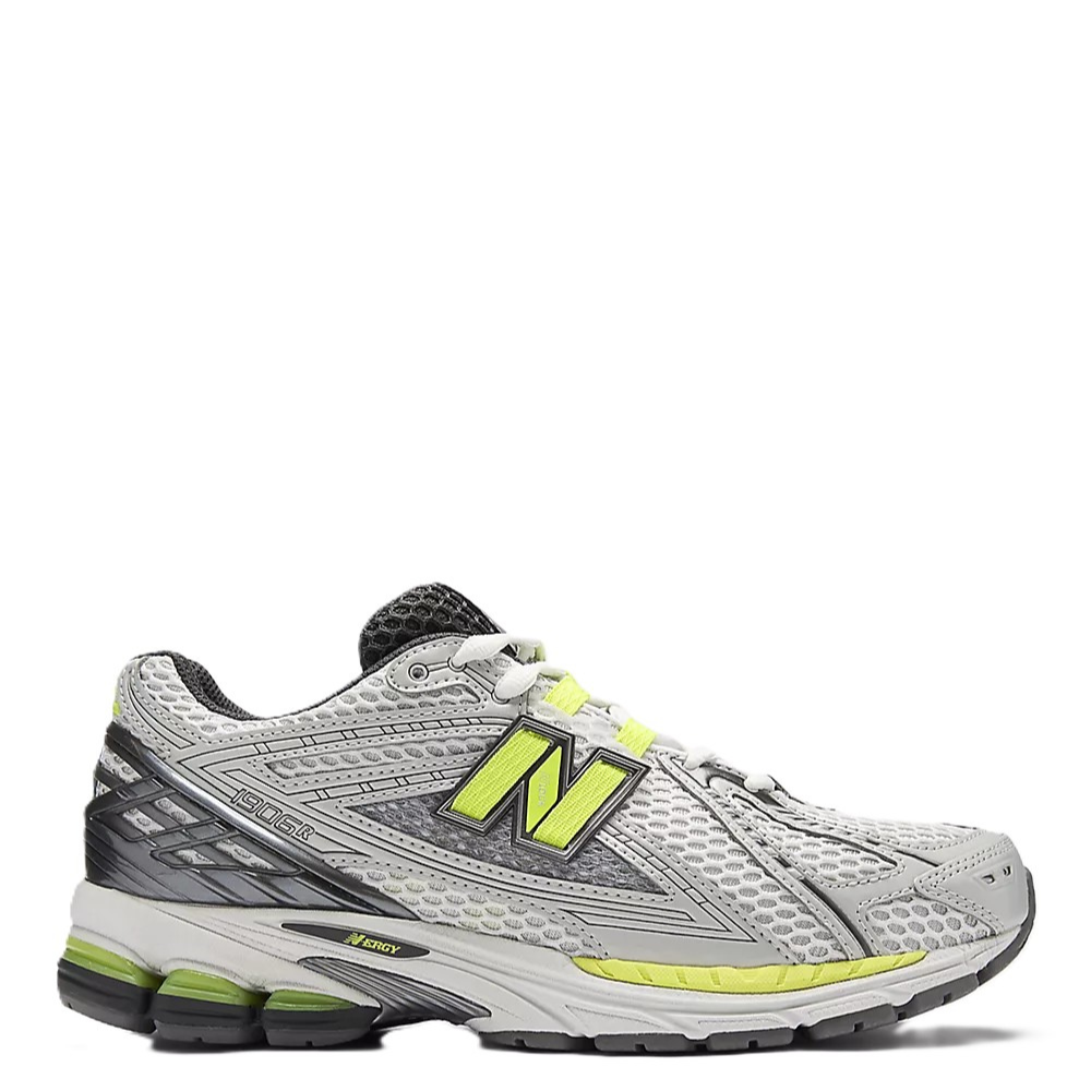 New Balance 1906R Sneakers