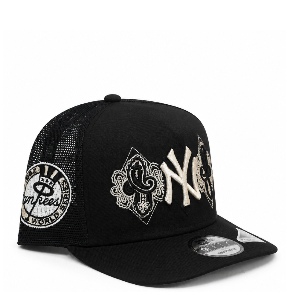 New Era New York Yankees Paisley Elements 9FIFTY A-Frame Trucker Snapback Hat