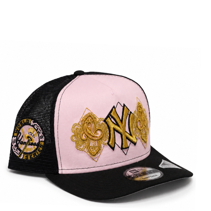 New Era New York Yankees Paisley Elements 9FIFTY A-Frame Trucker Snapback Hat
