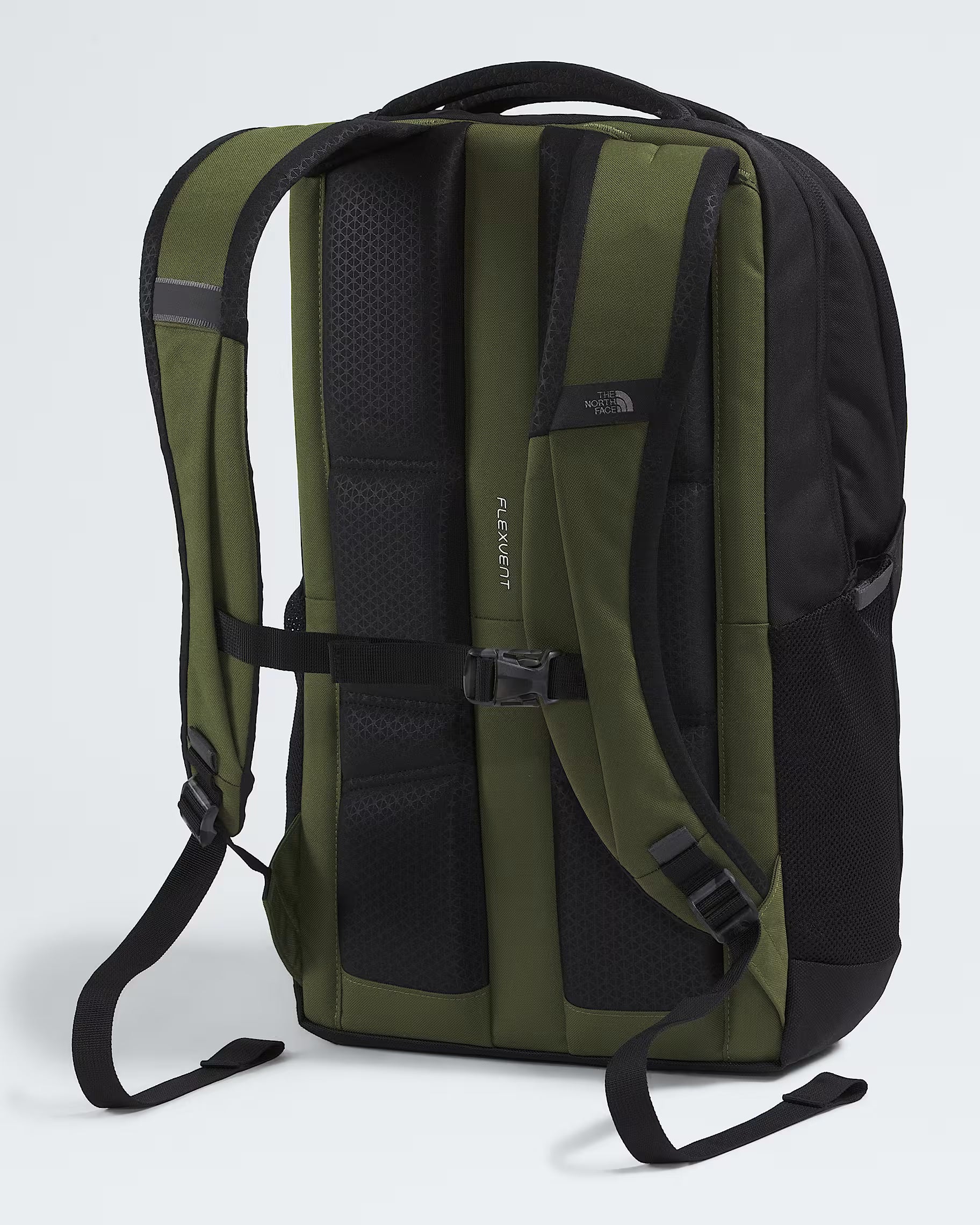 The North Face Jester 28 L Backpack - Woodland Green