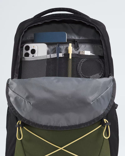 The North Face Jester 28 L Backpack - Woodland Green