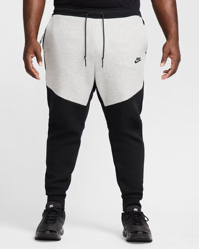Men's Nike Tech Fleece Joggers - Black & Dark Grey Heather