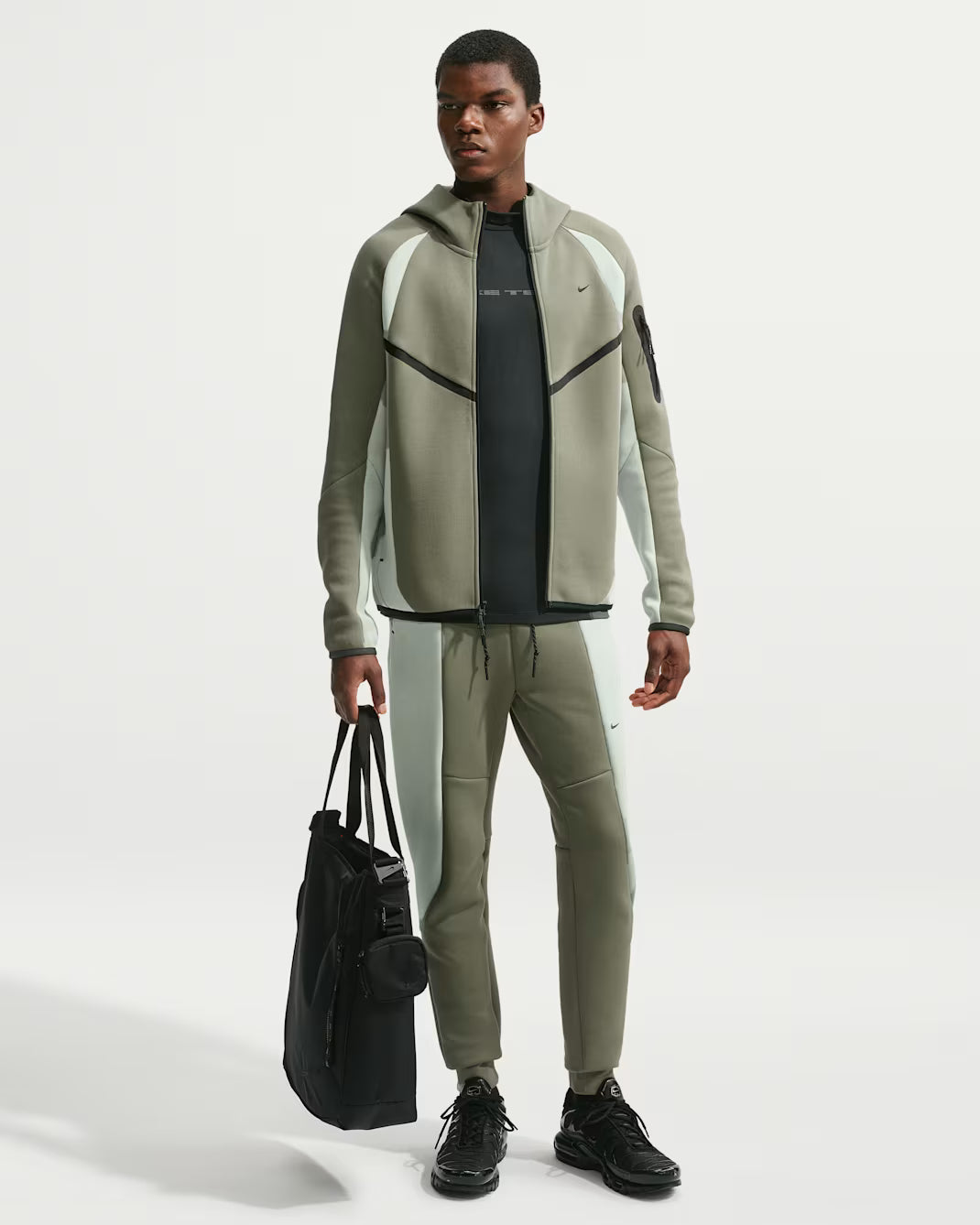 Nike Tech Men's Colour-Block Full-Zip Fleece Windrunner Jacket