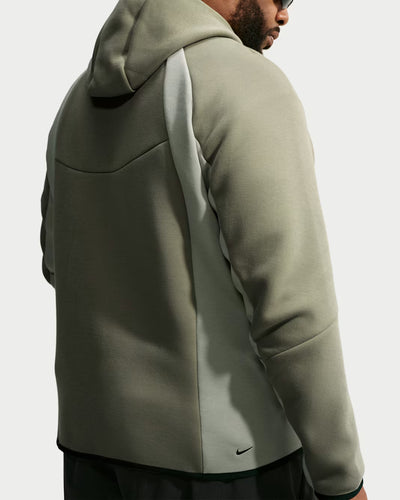 Nike Tech Men's Colour-Block Full-Zip Fleece Windrunner Jacket