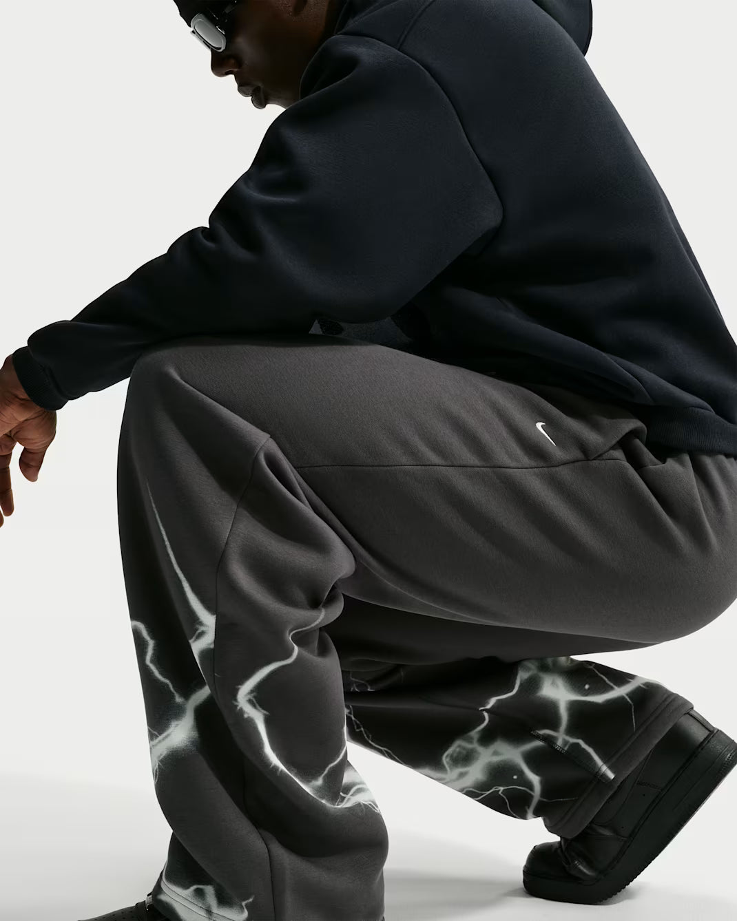 Nike Standard Issue Men's Brushed Basketball Pants