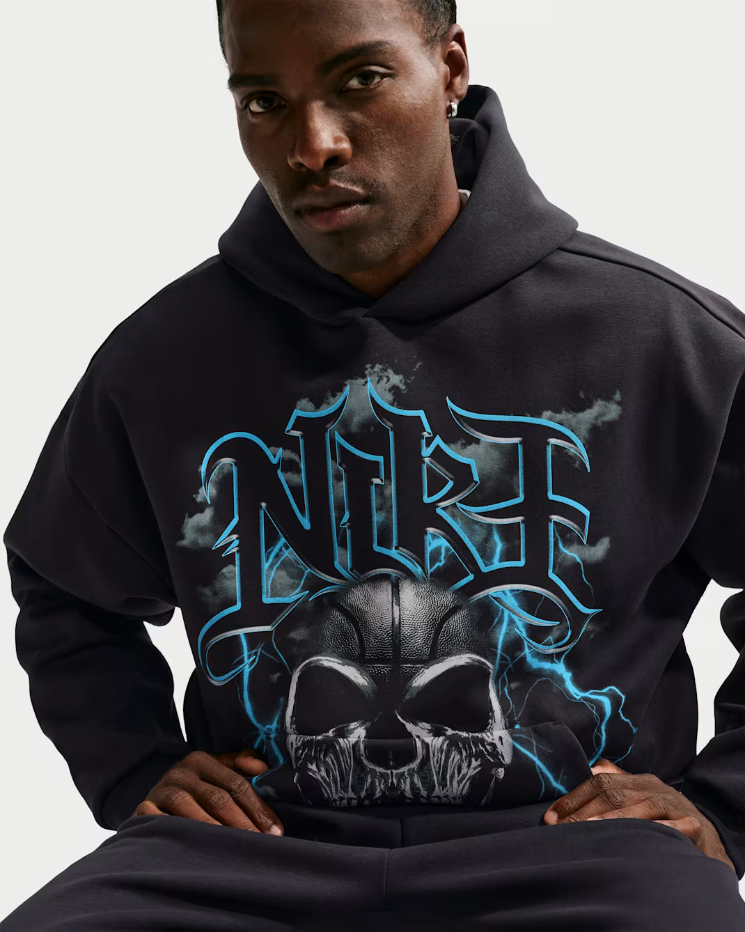 Nike Standard Issue Men's Brushed Pullover Basketball Hoodie