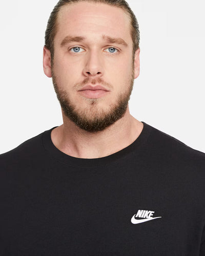 Men's Nike Sportswear Club T-Shirt Black/White AR4997-013