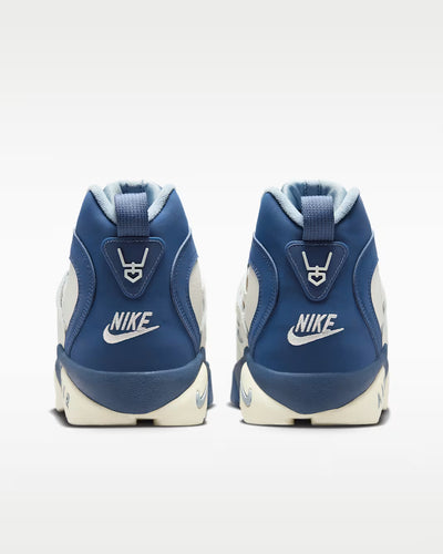Nike Air Diamond Turf II Men's Sneakers
