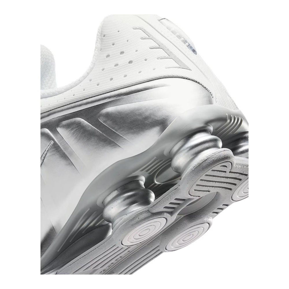 Nike Shox R4 SE Men's Sneakers
