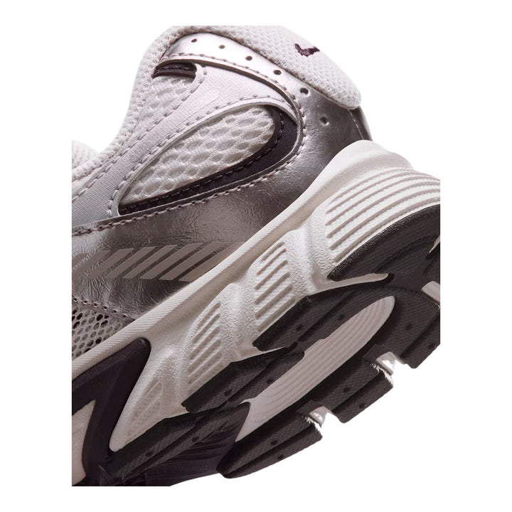 Nike V5 RNR Big Kids&