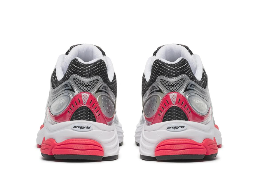 Saucony ProGrid Omni 9 Men's Sneakers