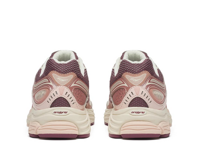 Saucony ProGrid Omni 9 Sneakers