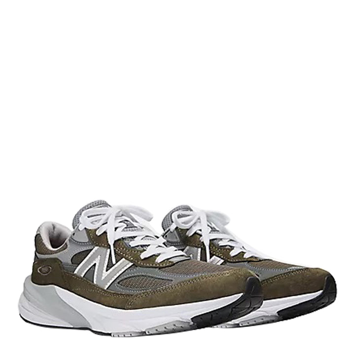 New Balance Men's Made in USA 990v6 Shoes