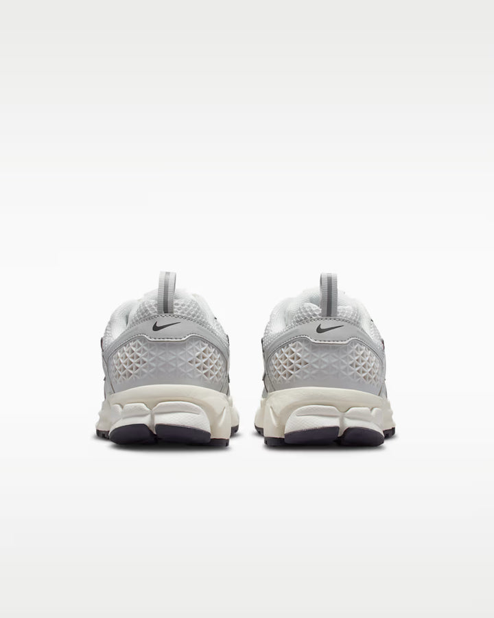 Nike Vomero 5 Big Kids&