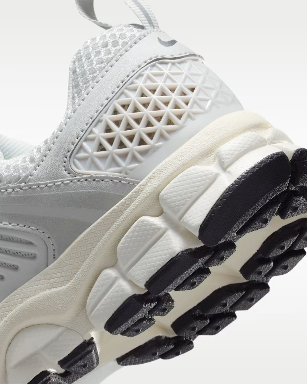 Nike Vomero 5 Big Kids&