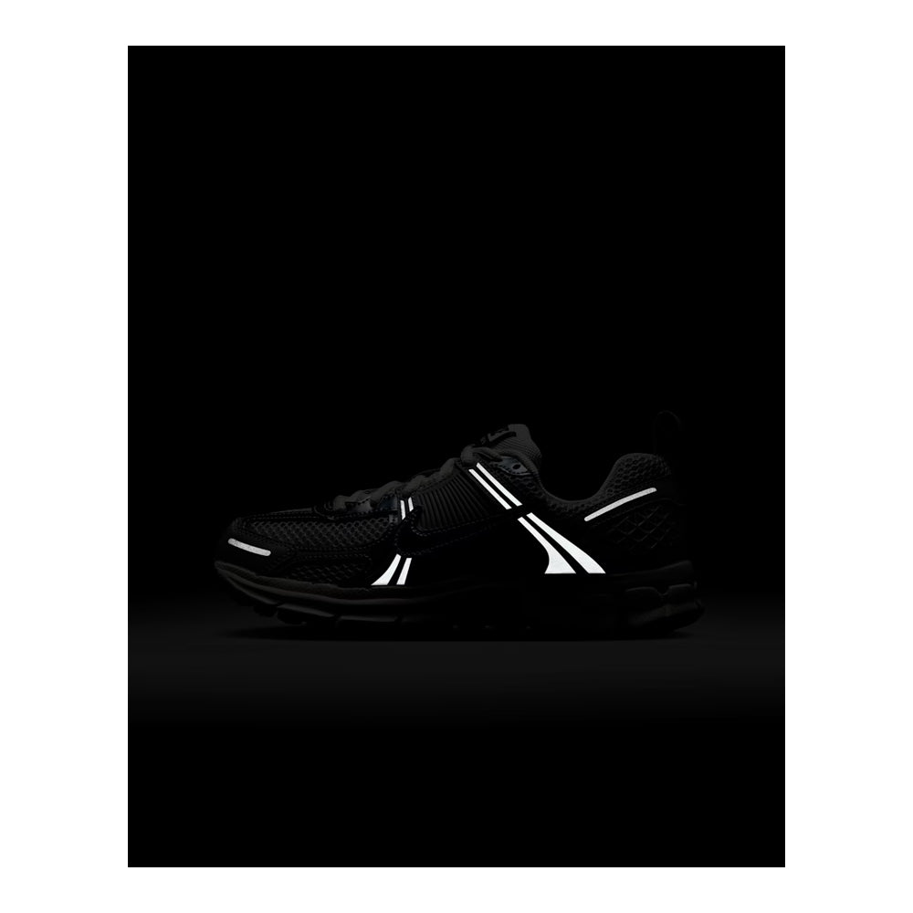 Nike Vomero 5 Big Kids' Sneakers