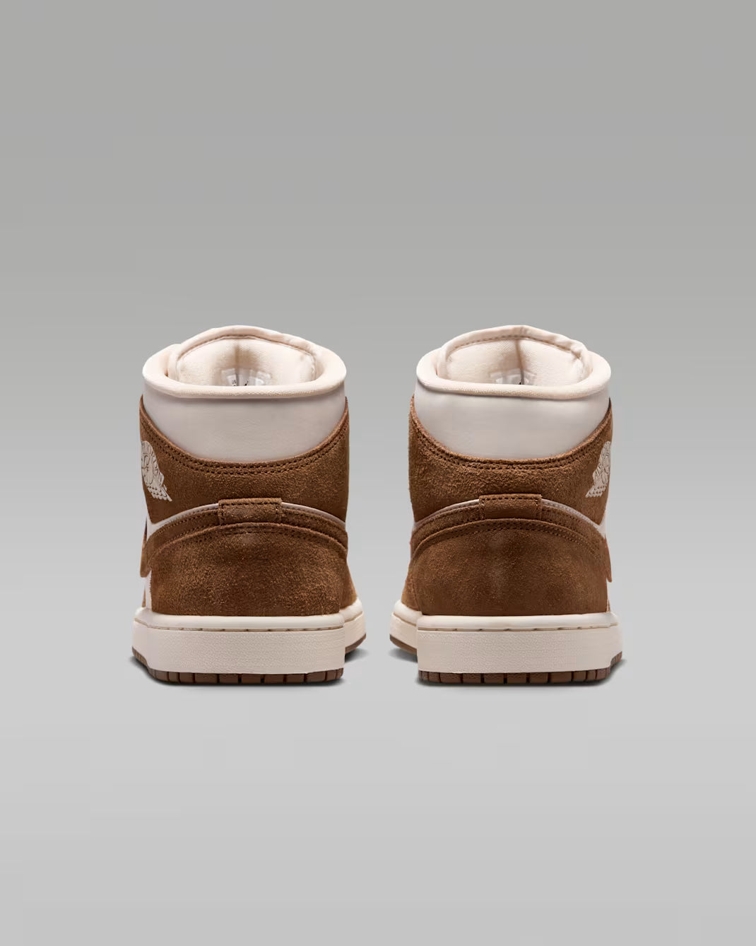 Women's Air Jordan 1 Mid Light British Tan/Chalk BQ6472-203