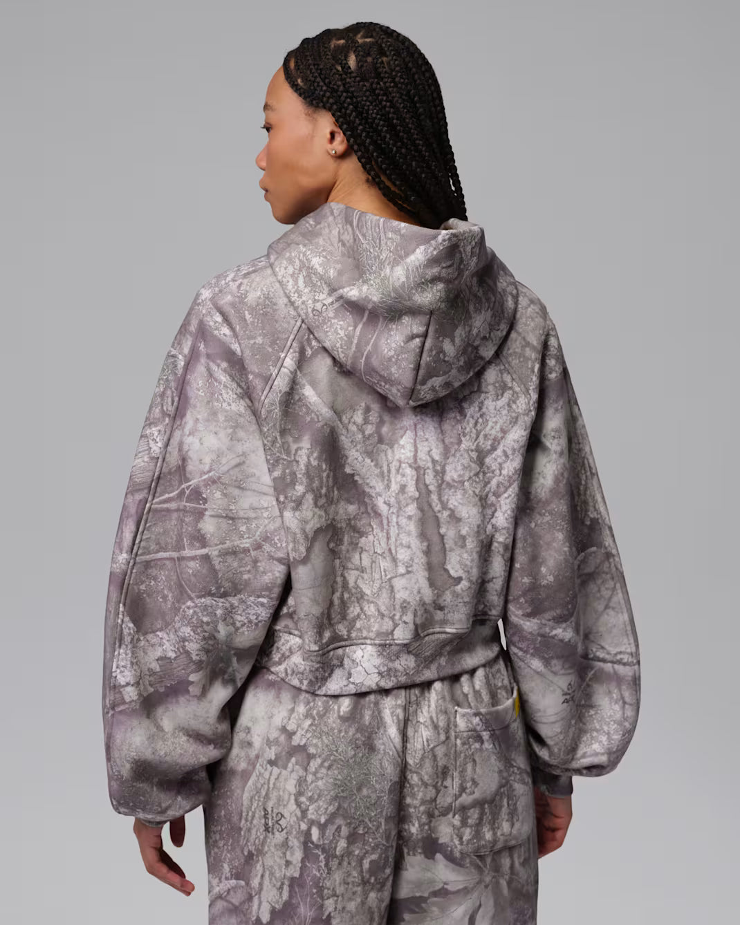 Women's Jordan Brooklyn Realtree Cropped Pullover Hoodie White/Bright Citron IU7251-100