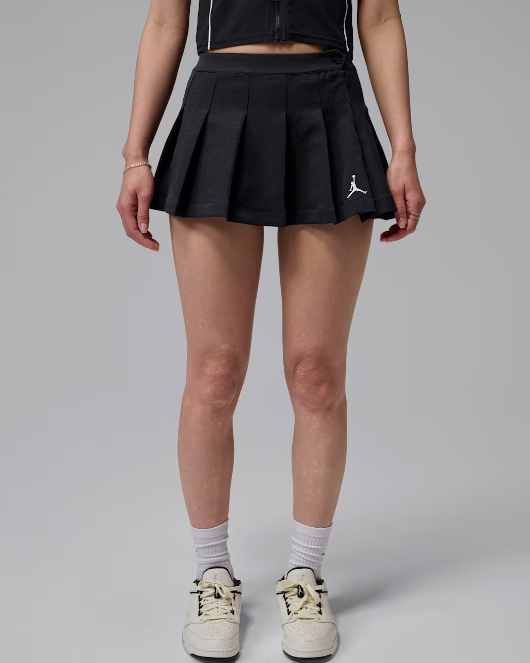 Womens Jordan Brooklyn 010 Pleated Skirt Black/White IF1372-010 1