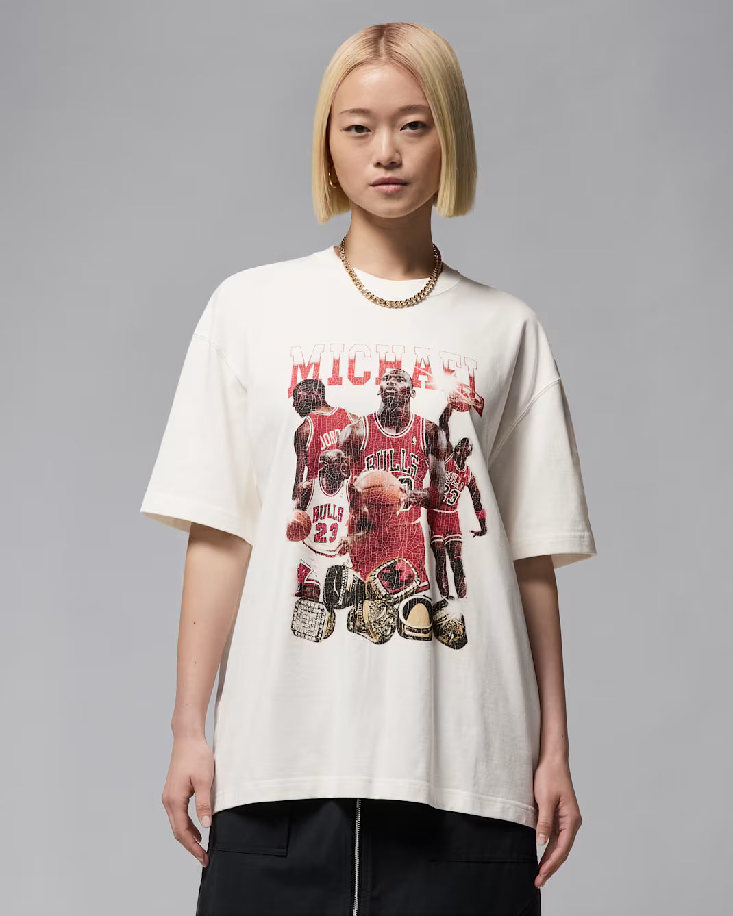 Women's Jordan Oversized Short-Sleeve Graphic T-Shirt 1