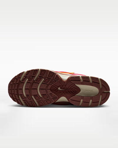 Women's Nike V5 RNR Game Day University Red/Coconut Milk/University Gold/University Red IV5728-657