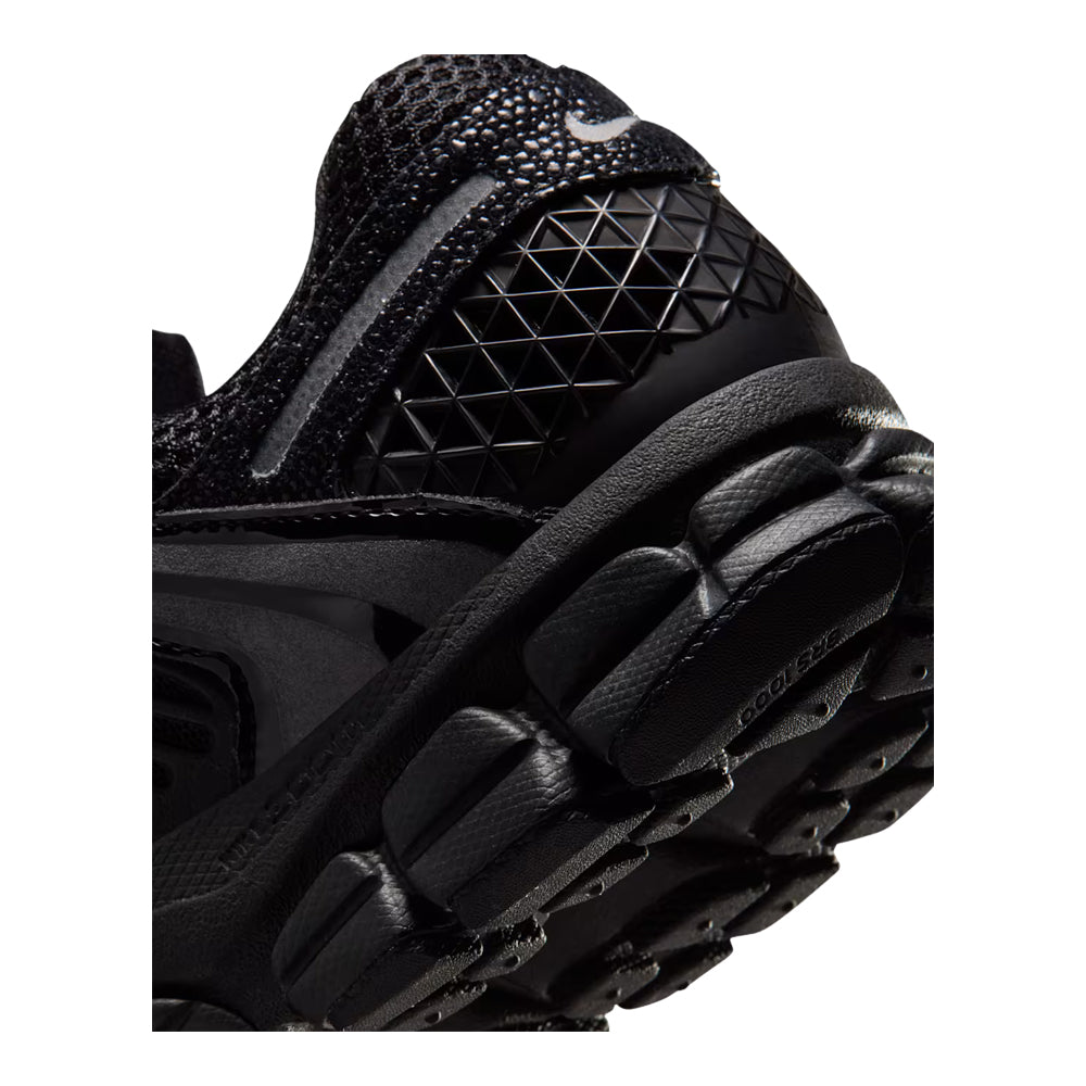 Nike Zoom Vomero 5 Women&
