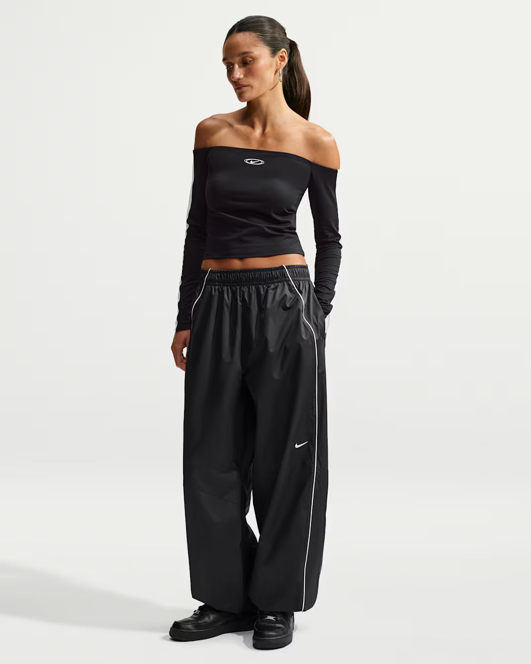 Nike Sportswear Women's Loose High-Rise Tracksuit Bottoms