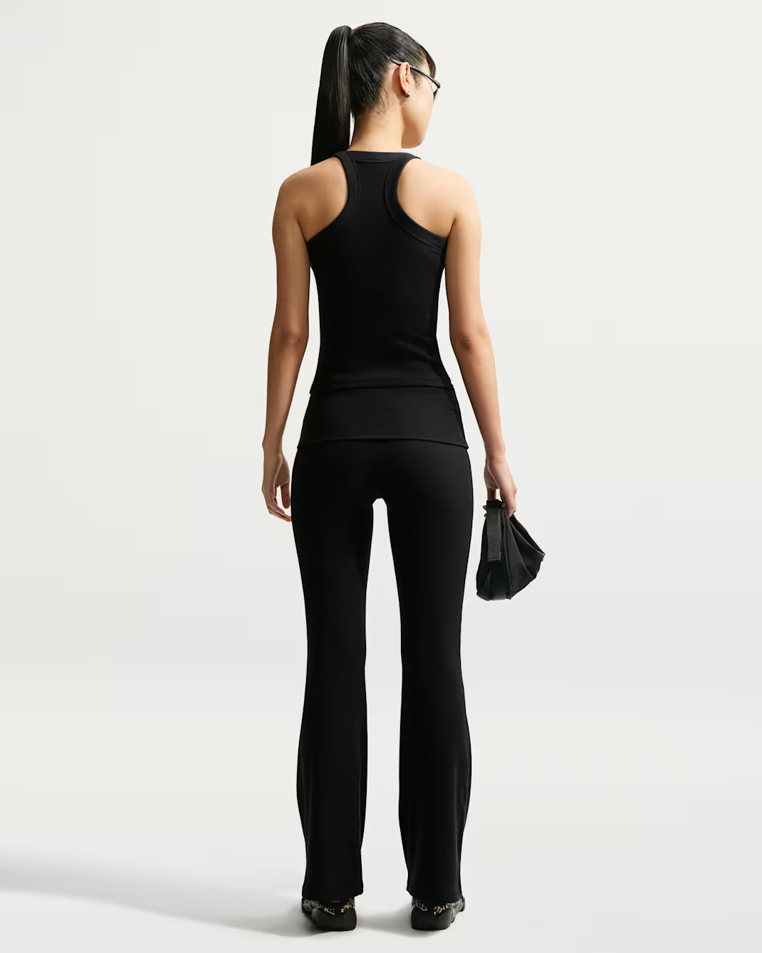 Nike Sportswear Chill Knit Women's Mid-Rise Tight Ribbed Trousers