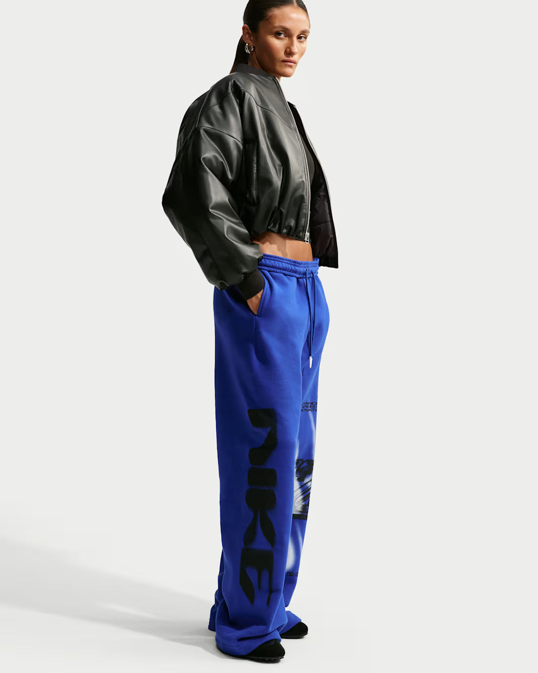 Women's Nike Studio Fleece Medium Weight Oversized High-Rise Straight-Leg Graphic Pants Old Royal/Sail iv4956-417