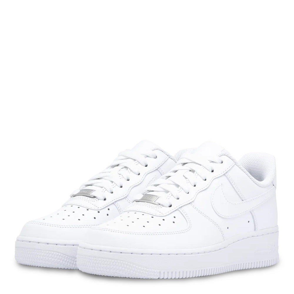 Nike Air Force 1 &