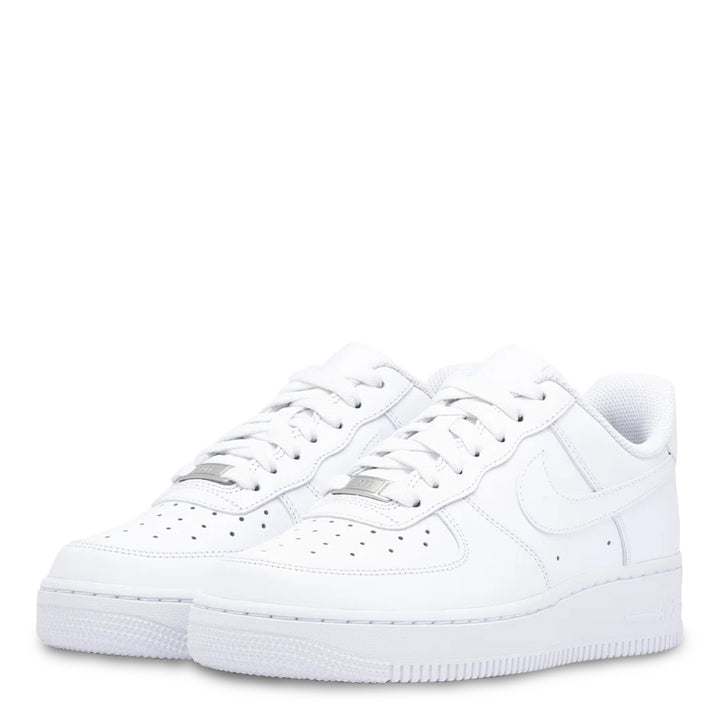 Nike Air Force 1 &