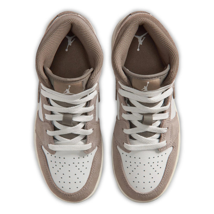 Air Jordan 1 Mid Big Kids&
