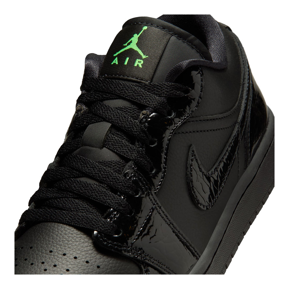 Air Jordan 1 Low SE Women&