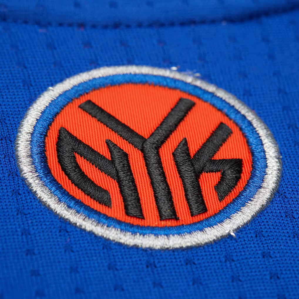 Mitchell & Ness Carmelo Anthony New York Knicks 2010-11 Blue Authentic Jersey jy9842-nykroya