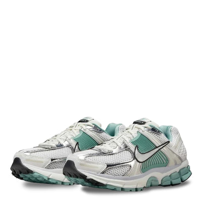 Nike Zoom Vomero 5 Women's Sneakers